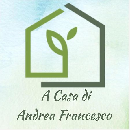 شقة A Casa Di Andrea Francesco فوندي المظهر الخارجي الصورة